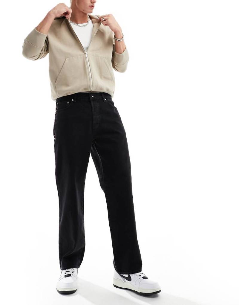 ONLY & SONS - Fade - Weite Jeans in verwaschenem Schwarz von ONLY & SONS