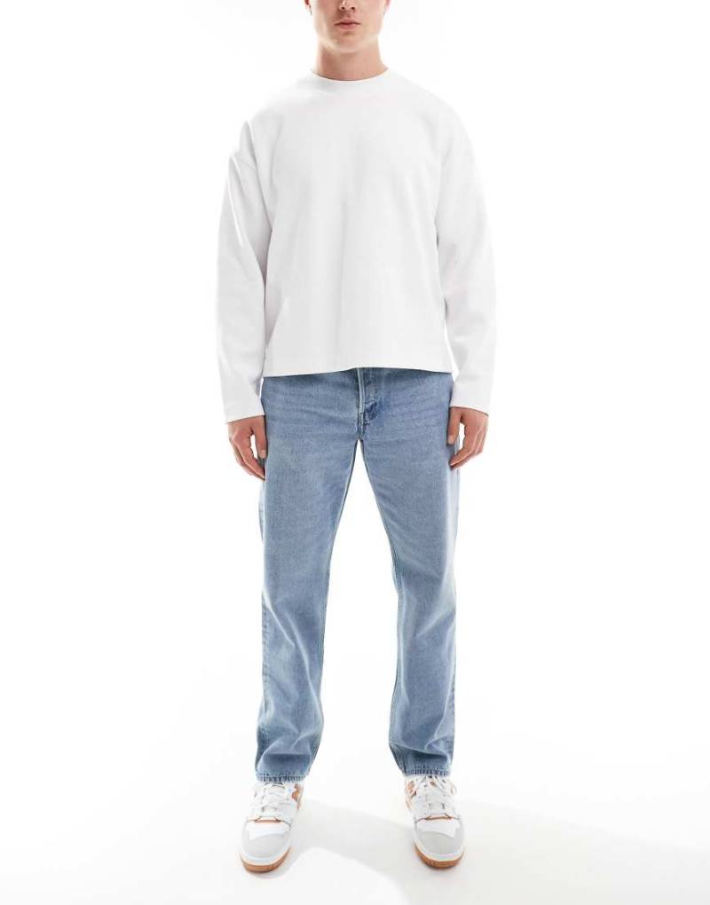 ONLY & SONS - Jeans in hellblauer Waschung mit geradem Schnitt von ONLY & SONS