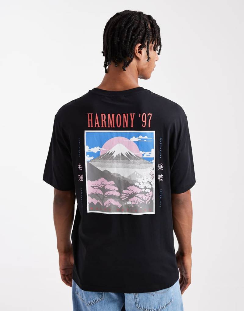 ONLY & SONS - Lässig geschnittenes T-Shirt in Schwarz mit Harmony 97-Rückenprint von ONLY & SONS