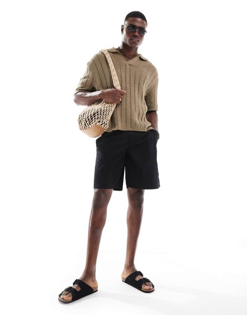 ONLY & SONS - Locker geschnittene Chino-Shorts in Schwarz von ONLY & SONS