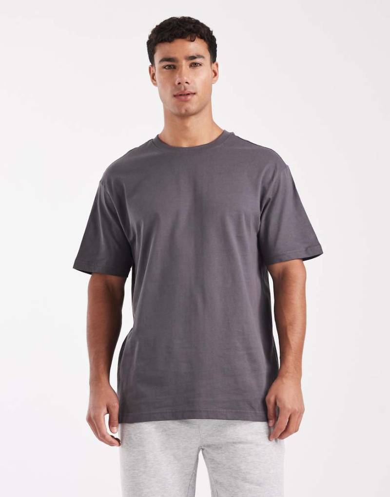 ONLY & SONS - Locker geschnittenes T-Shirt in Dunkelgrau von ONLY & SONS