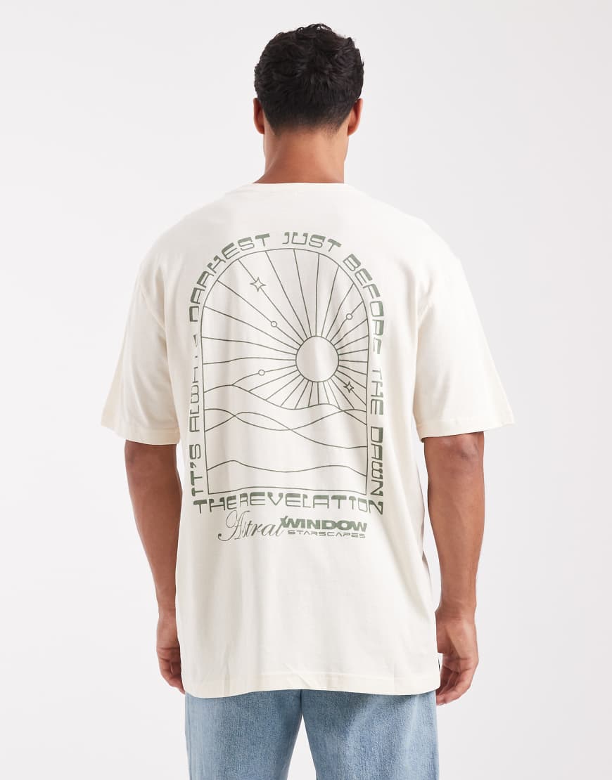 ONLY & SONS - Locker geschnittenes T-Shirt in Weiß mit „Astra"- Rückenprint von ONLY & SONS