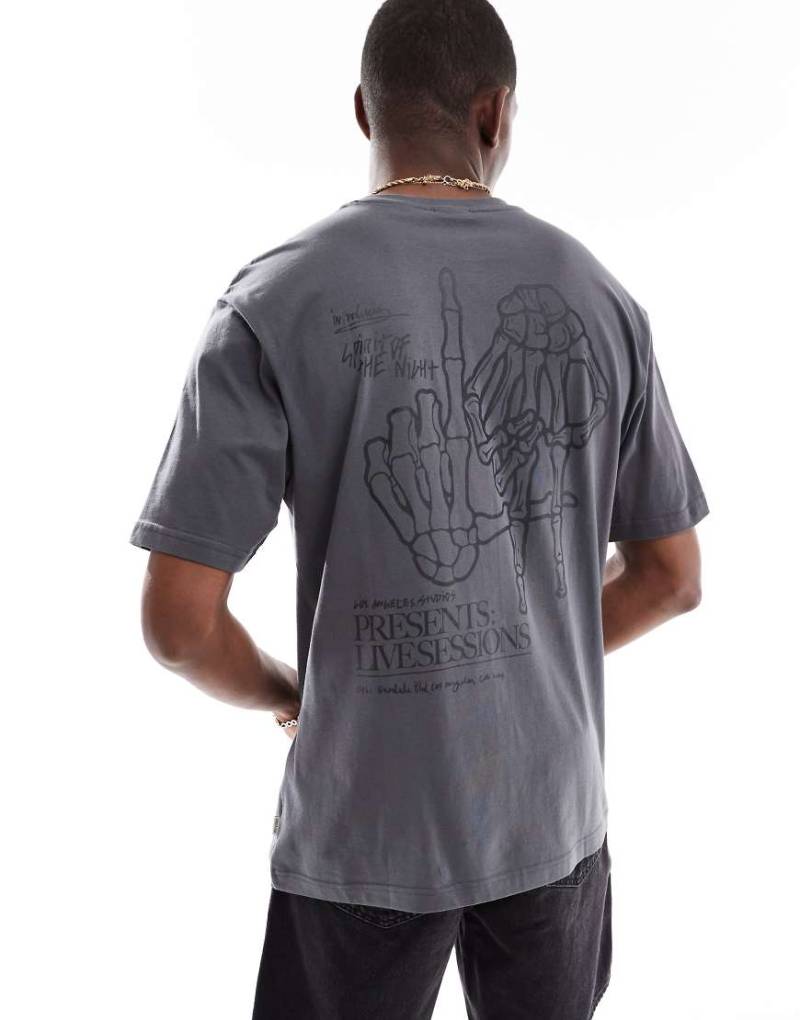 ONLY & SONS - Oversize-T-Shirt in Anthrazit mit „LA"-Rückenprint-Grau von ONLY & SONS