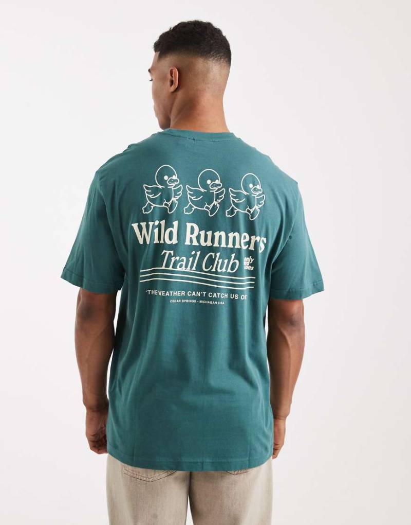 ONLY & SONS - Oversize-T-Shirt in Grün mit „Runners"-Rückenprint von ONLY & SONS