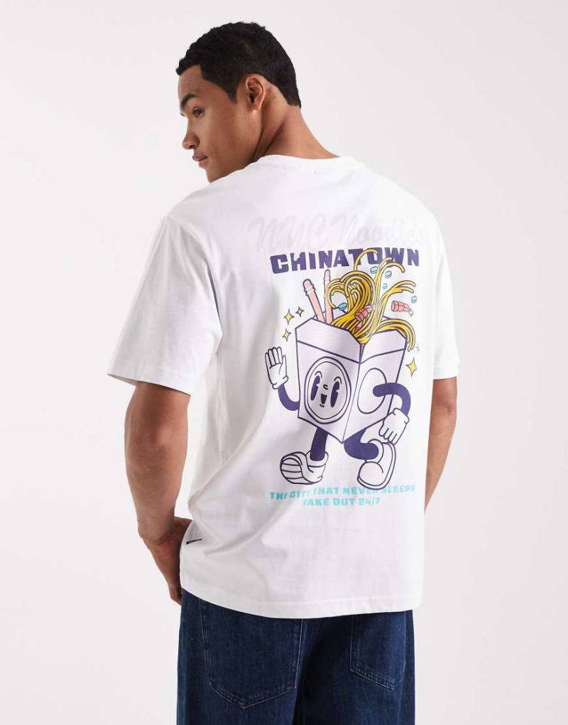 ONLY & SONS - Relaxed-Fit-T-Shirt in Weiß mit Nudel- Rückenprint ONLY & SONS - Relaxed-Fit-T-Shirt in Weiß mit Nudel- Rückenprint von ONLY & SONS