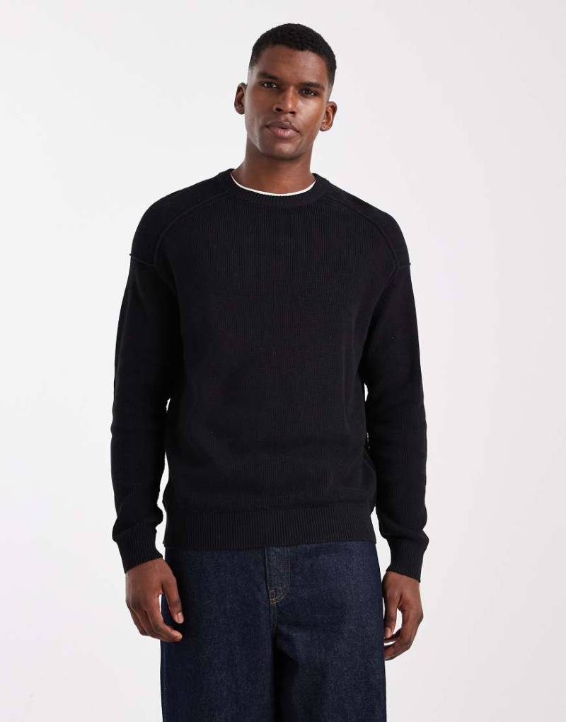 ONLY & SONS - Strickpullover in Schwarz mit tief angesetzten Schultern und Rundhalsausschnitt von ONLY & SONS