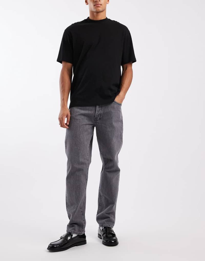 ONLY & SONS - Tye - Schmal zulaufende, locker geschnittene Jeans in Grau von ONLY & SONS