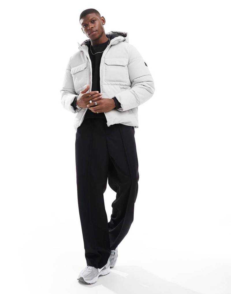 ONLY & SONS - Wattierter Mantel in Eisgrau mit Kapuze und Utility-Taschen von ONLY & SONS