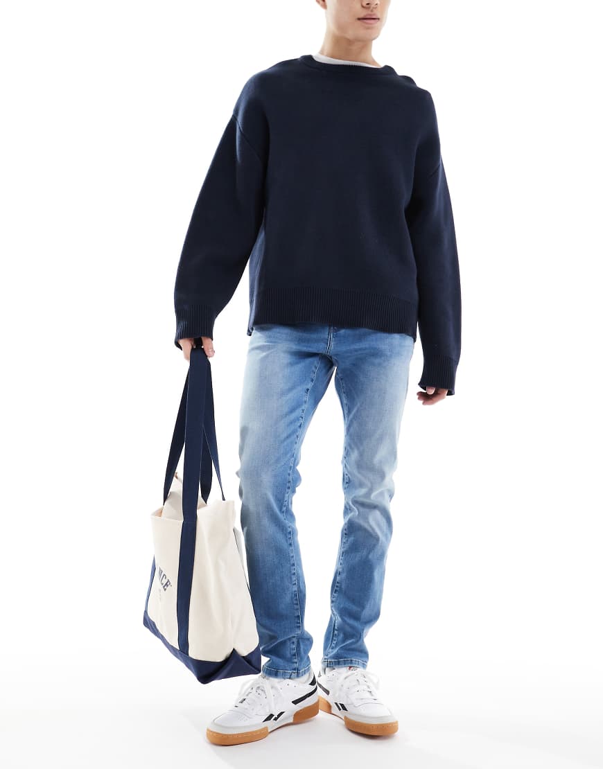 ONLY & SONS - Weft - Jeans in mittelblauer Waschung mit normalem Schnitt von ONLY & SONS