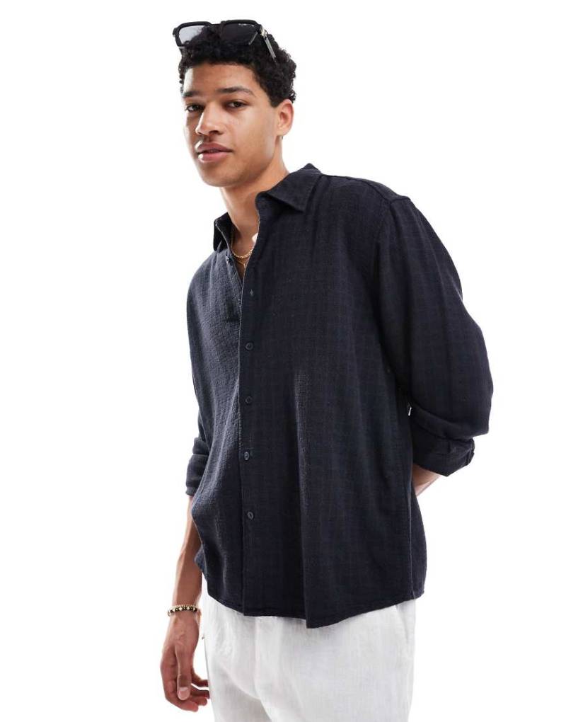 Only & Sons - Lockeres, langärmliges Hemd aus Leinenmix in Marineblau-Weiß von ONLY & SONS