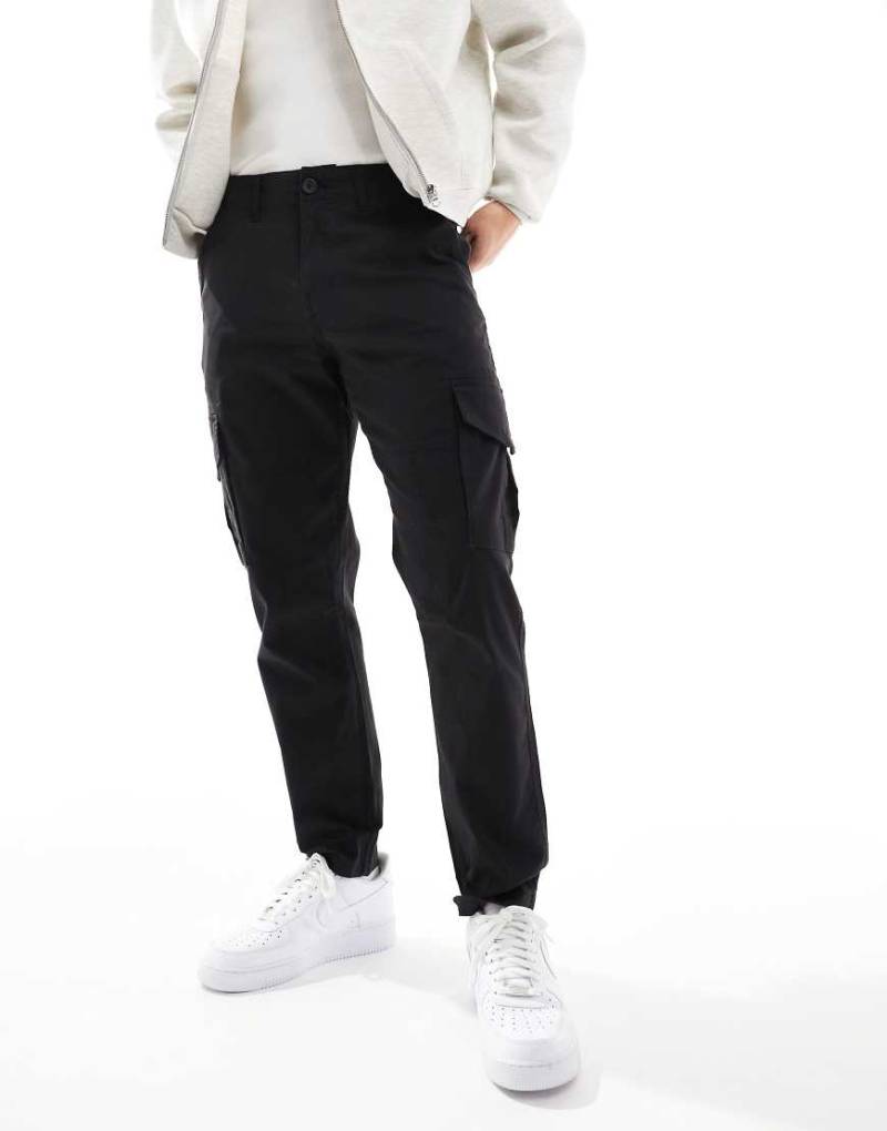 Only & Sons - Schmal geschnittene Cargohose in Schwarz von ONLY & SONS