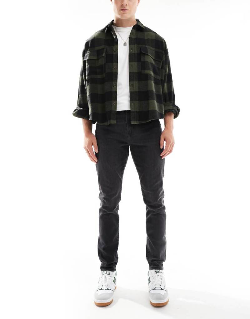 Only & Sons - Schmal geschnittene Jeans in verwaschenem Schwarz von ONLY & SONS
