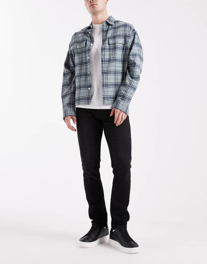 Only & Sons - Schmal geschnittene Jeans in verwaschenem Schwarz von ONLY & SONS