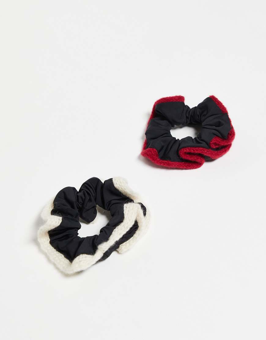 ONLY - 2er-Pack Strick-Scrunchies in Weiß und Rot-Bunt von ONLY