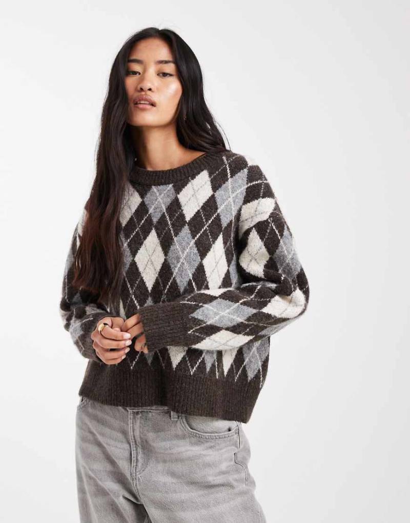 ONLY - Angerauter Strickpullover mit Rautenmuster in Braun-Brown von ONLY