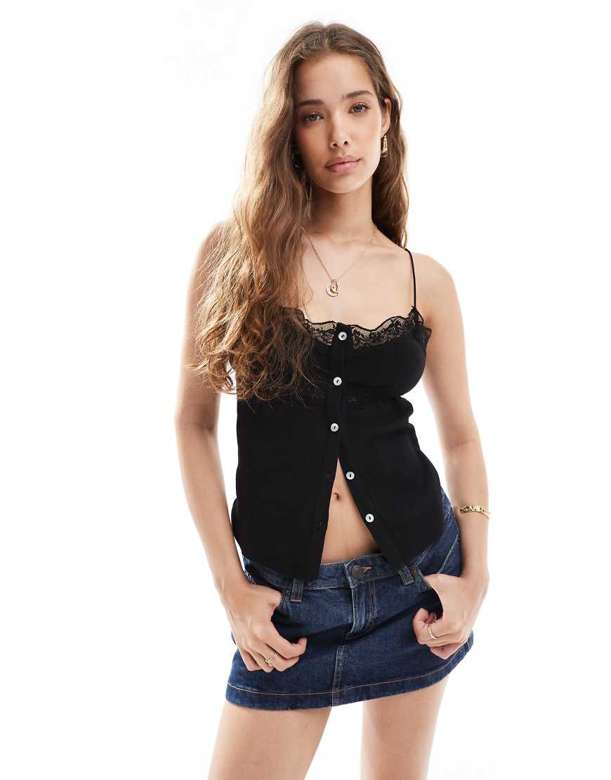 ONLY - Camisole in Schwarz mit Spitzendetails von ONLY