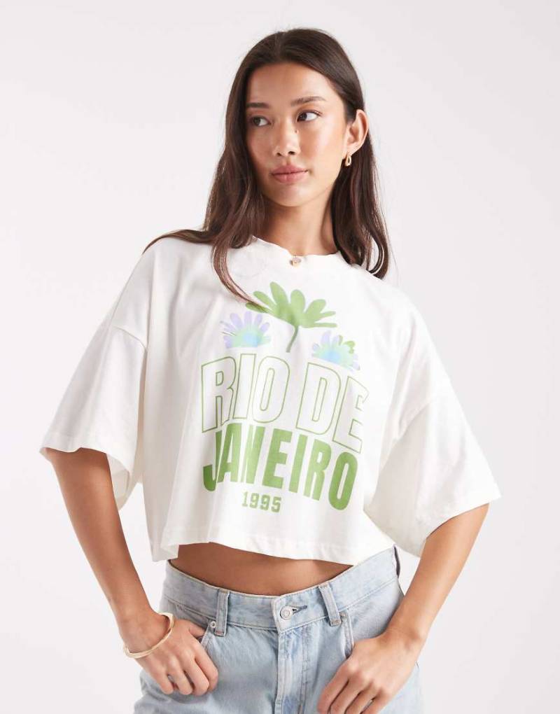 ONLY - Cropped-T-Shirt in Weiß mit Rio-Print von ONLY