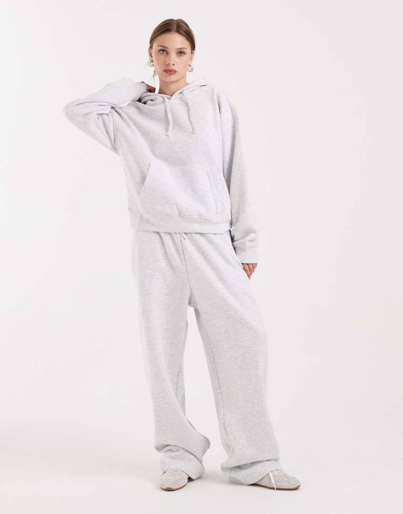 ONLY - Gerade geschnittene Jogginghose aus Jersey in Hellgrau, Kombiteil von ONLY