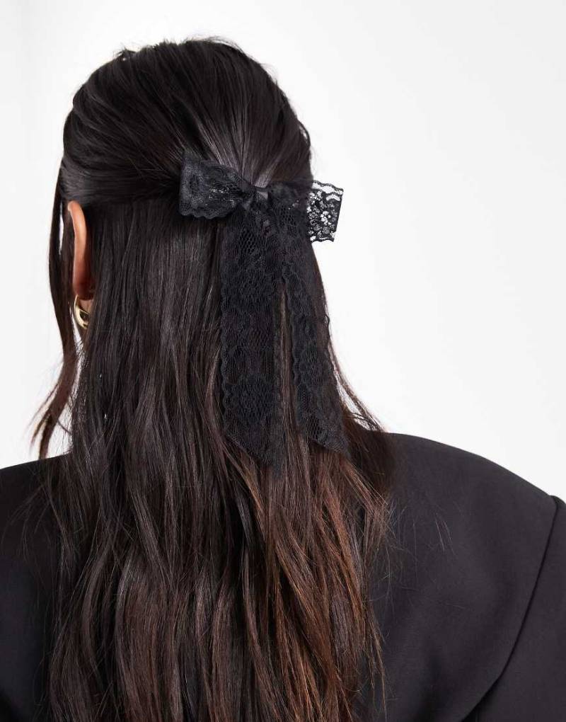 ONLY - Haarspange mit Schleife aus schwarzer Spitze ONLY - Haarspange mit Schleife aus schwarzer Spitze von ONLY