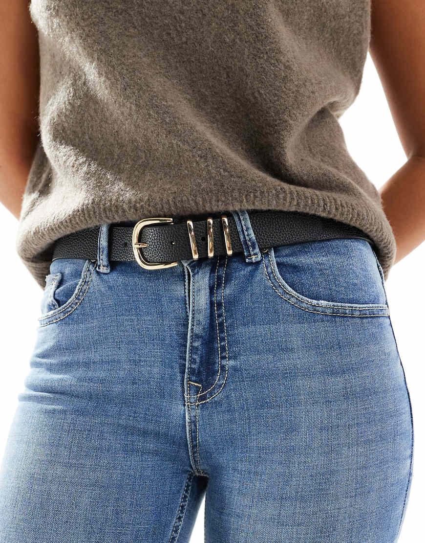 ONLY - Jeansgürtel aus Kunstleder in Schwarz mit goldfarbener Schnalle von ONLY