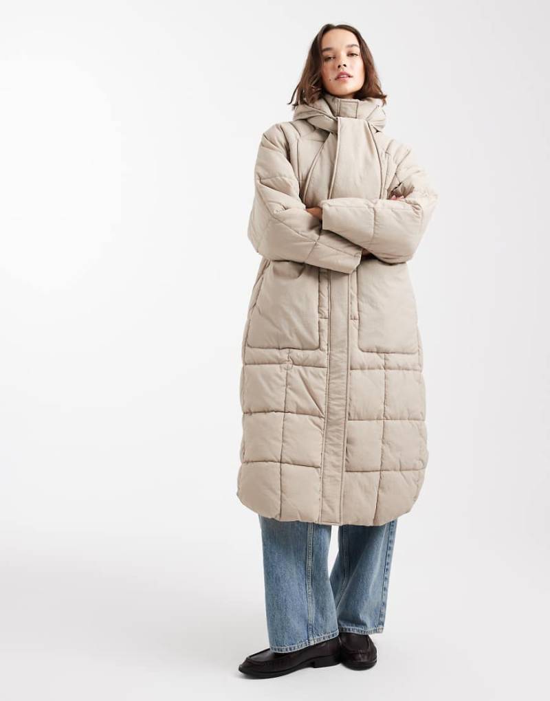 ONLY - Longline-Steppmantel mit integriertem Schal in Steinbeige-Neutral von ONLY