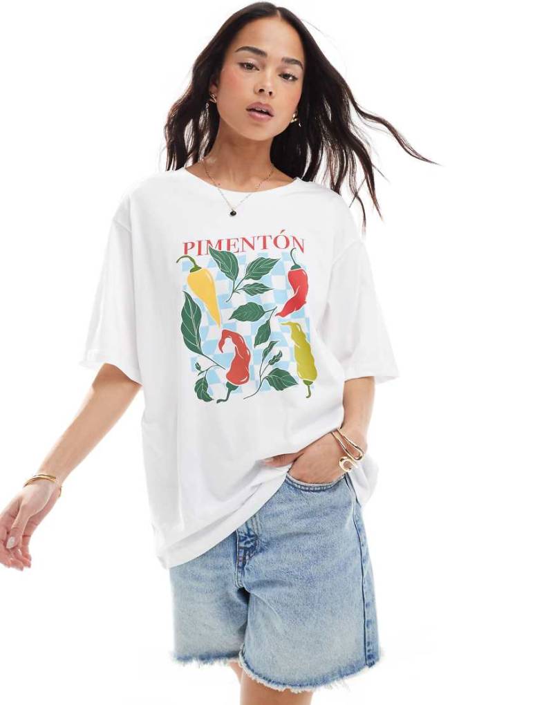 ONLY - Oversize-T-Shirt in Weiß mit Chili-Print von ONLY