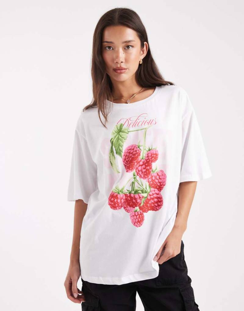 ONLY - Oversize-T-Shirt in Weiß mit Himbeer-Print von ONLY