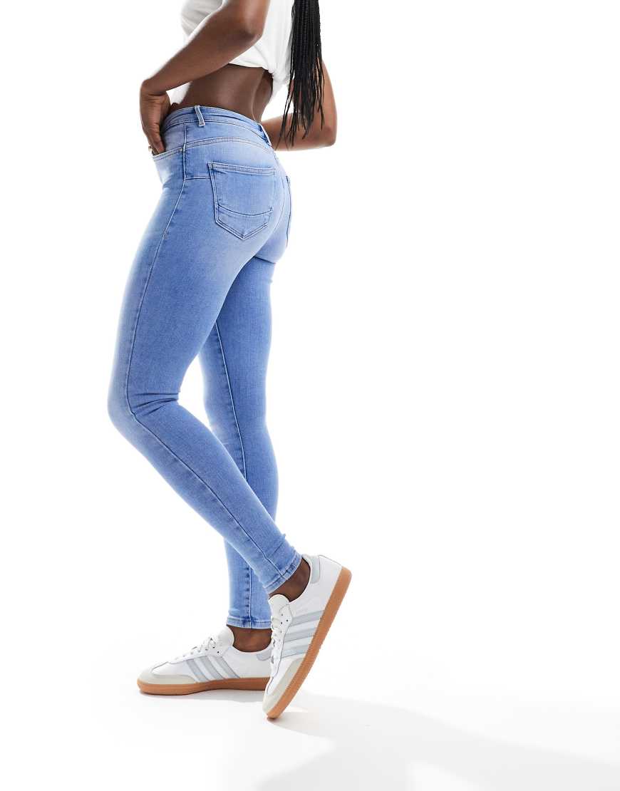 ONLY - Skinny-Jeans in Hellblau mit Push-up-Effekt von ONLY