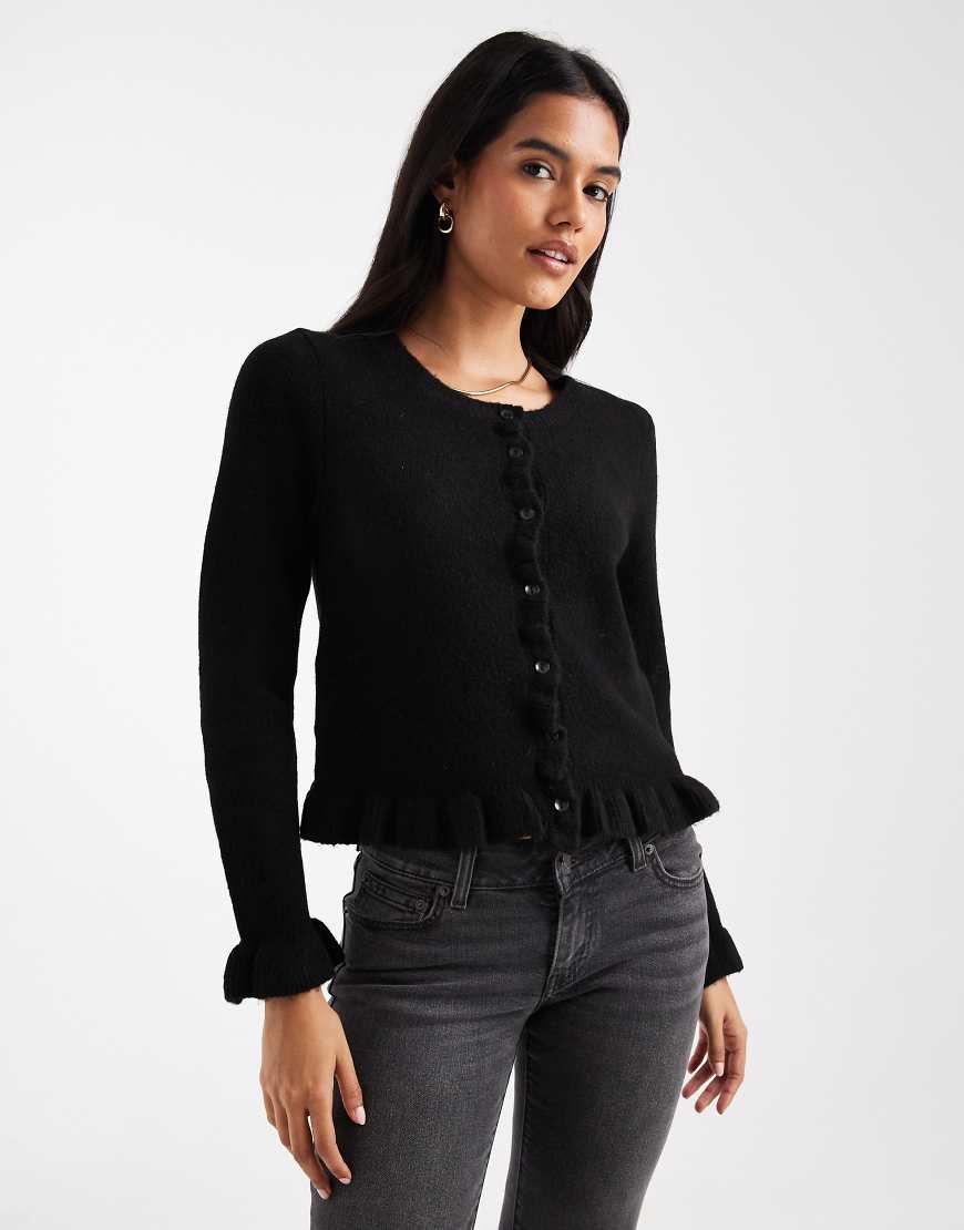 ONLY - Strickjacke in Schwarz mit Rüschen und Knopfleiste von ONLY