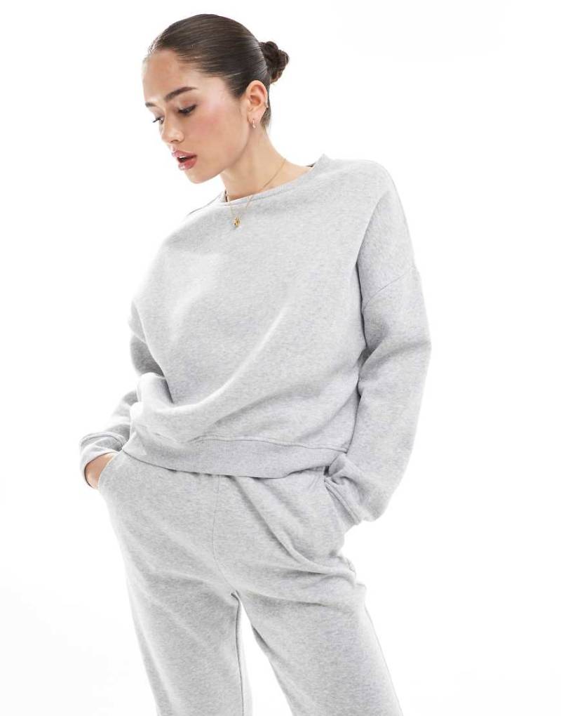 ONLY - Sweatshirt in Hellgrau meliert mit Rundhalsausschnitt, Kombiteil von ONLY