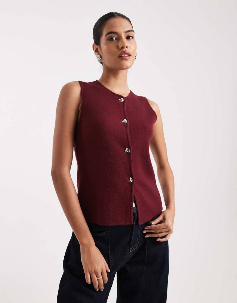 ONLY - Weste aus kompaktem Strick in Burgunderrot mit Schlitzdetail von ONLY