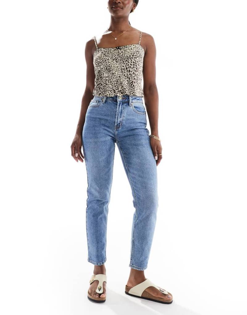 Only - Emily - Gerade geschnittene Jeans in Mittelblau mit hohem Bund von ONLY