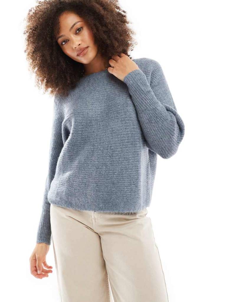 Only - Gerippter Strickpullover in Hellblau mit weitem Ausschnitt von ONLY