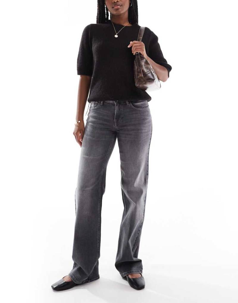 Only - Judy - Jeans in Grau mit weitem Schnitt und niedrigem Bund von ONLY