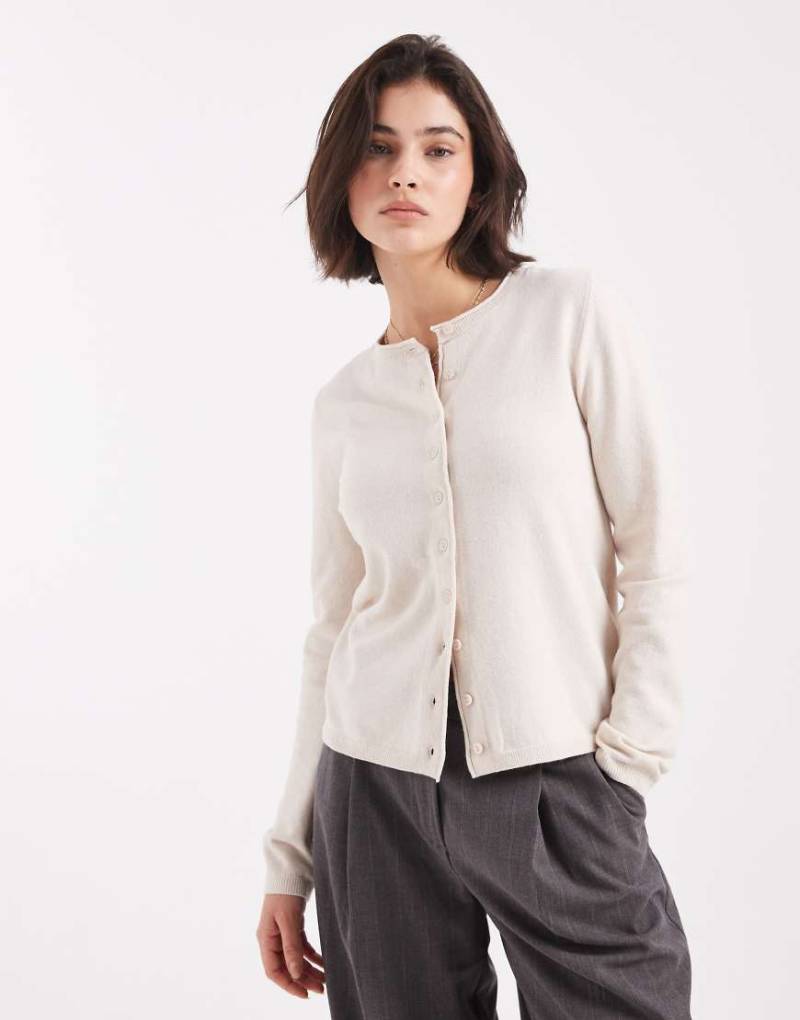 Only - Strickjacke in Creme-Weiß Only - Strickjacke in Creme-Weiß von ONLY