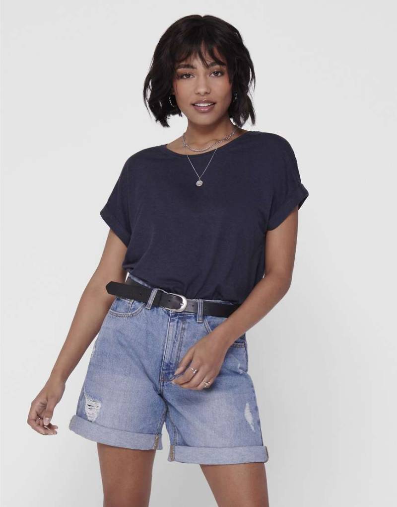 Only - T-Shirt in Marineblau von ONLY
