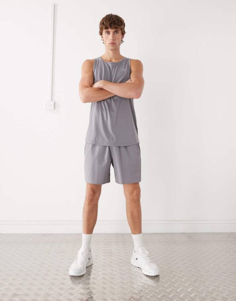 OOSC - Elite - Fitness-Shorts in Grau von OOSC