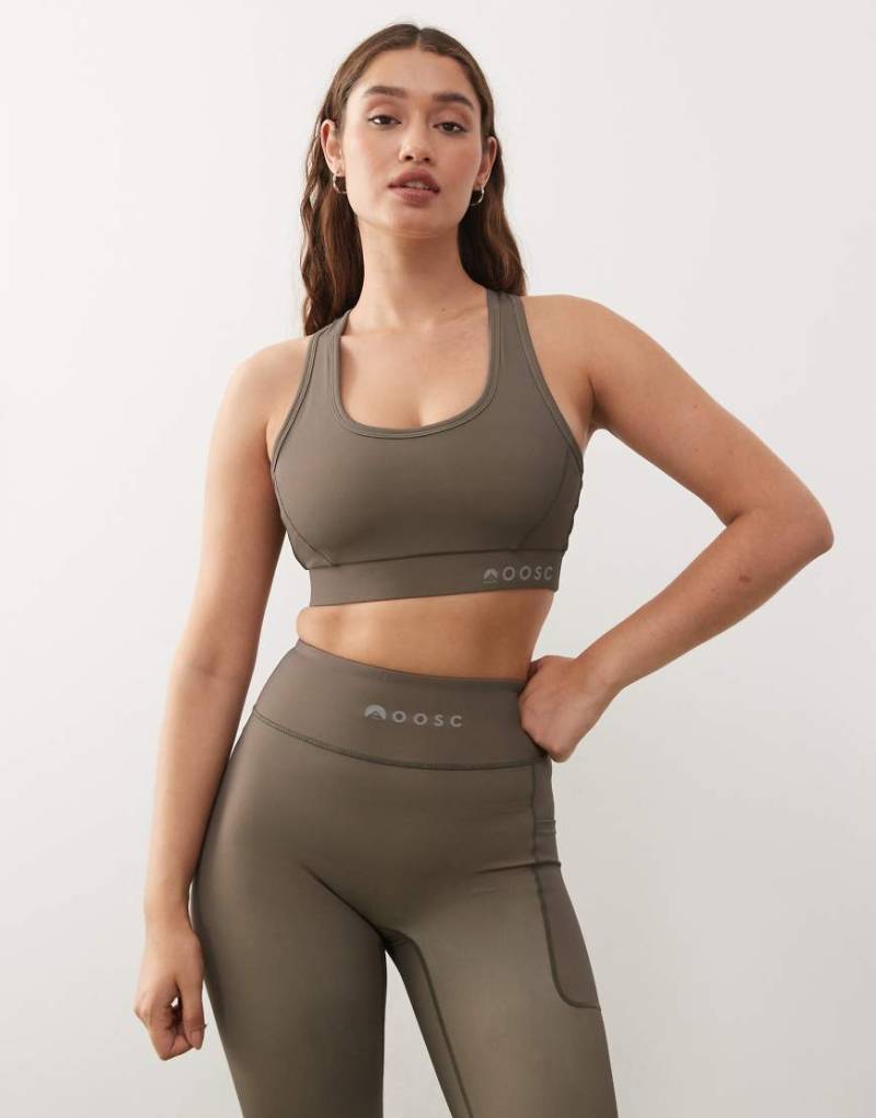 OOSC - Elite - Sport-BH in Khaki mit hoher Stützfunktion und hinten überkreuzten Trägern-Grün von OOSC