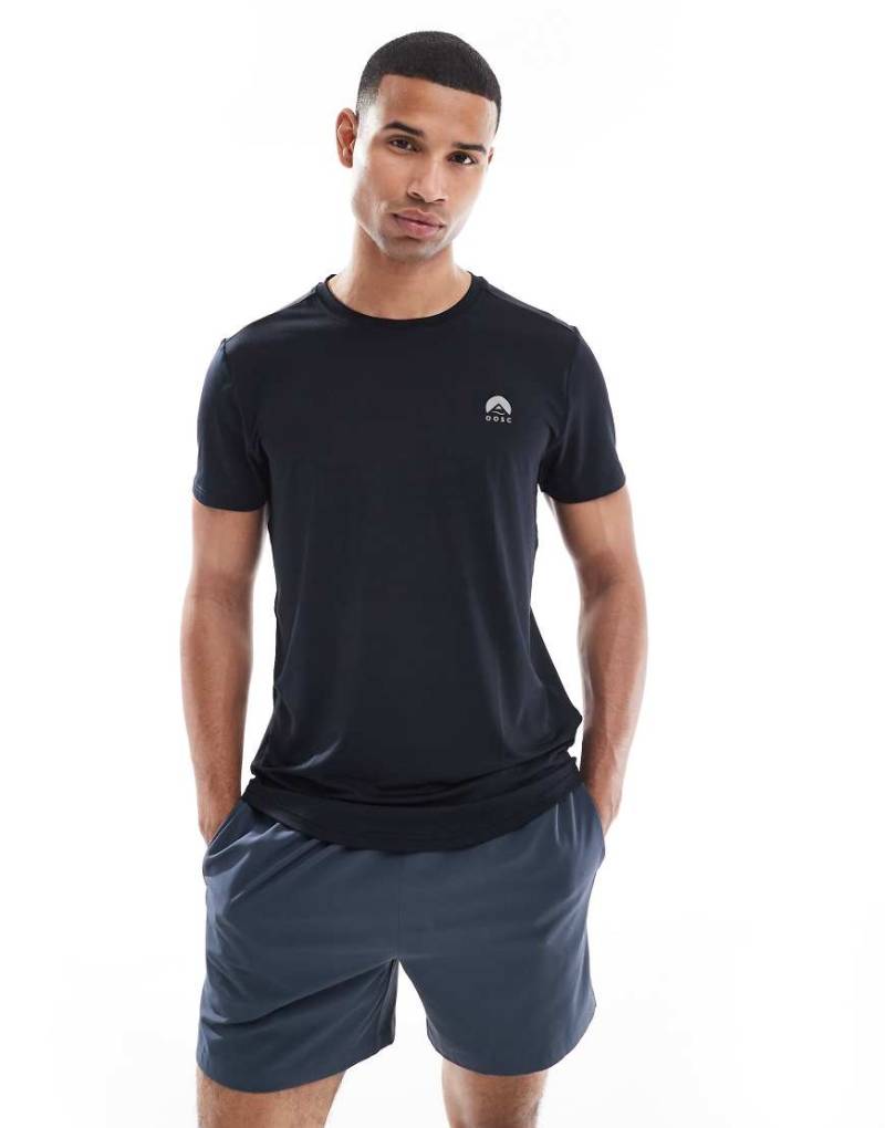 OOSC - Elite - Sport-T-Shirt in Schwarz von OOSC