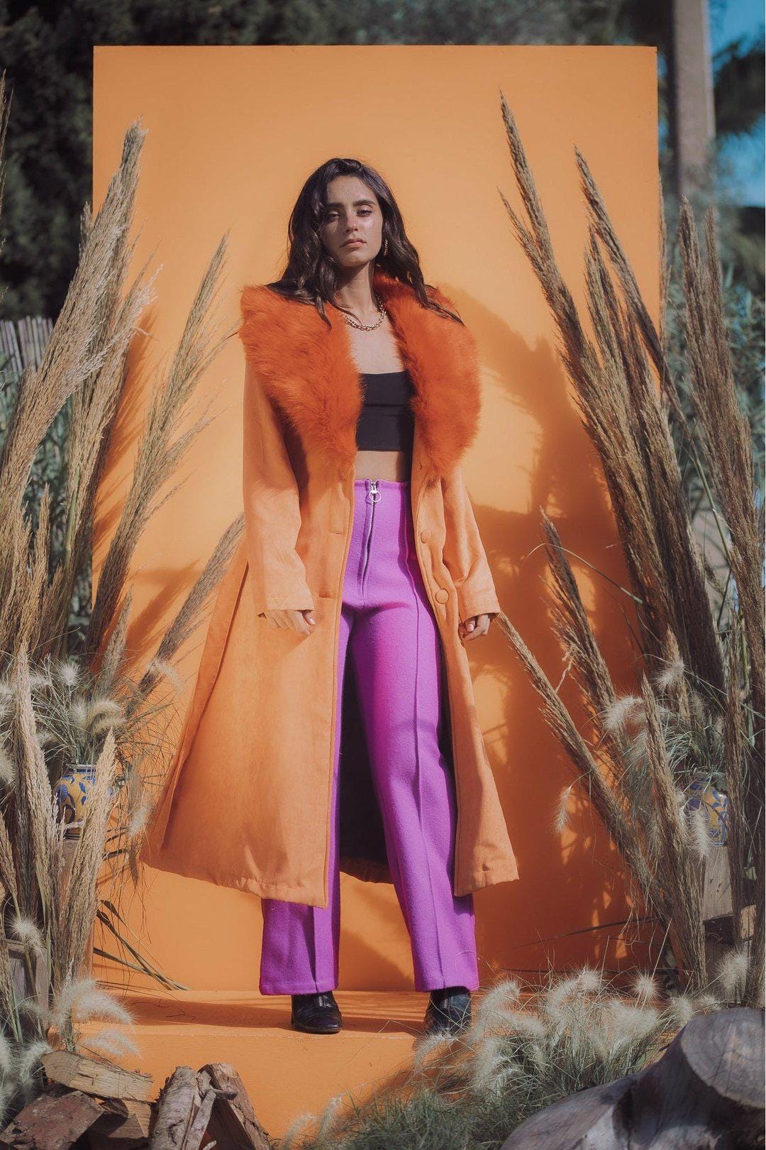 Die Duchess Mantel - Mandarine Die Duchess Mantel - Mandarine von OOTOCLOTHING
