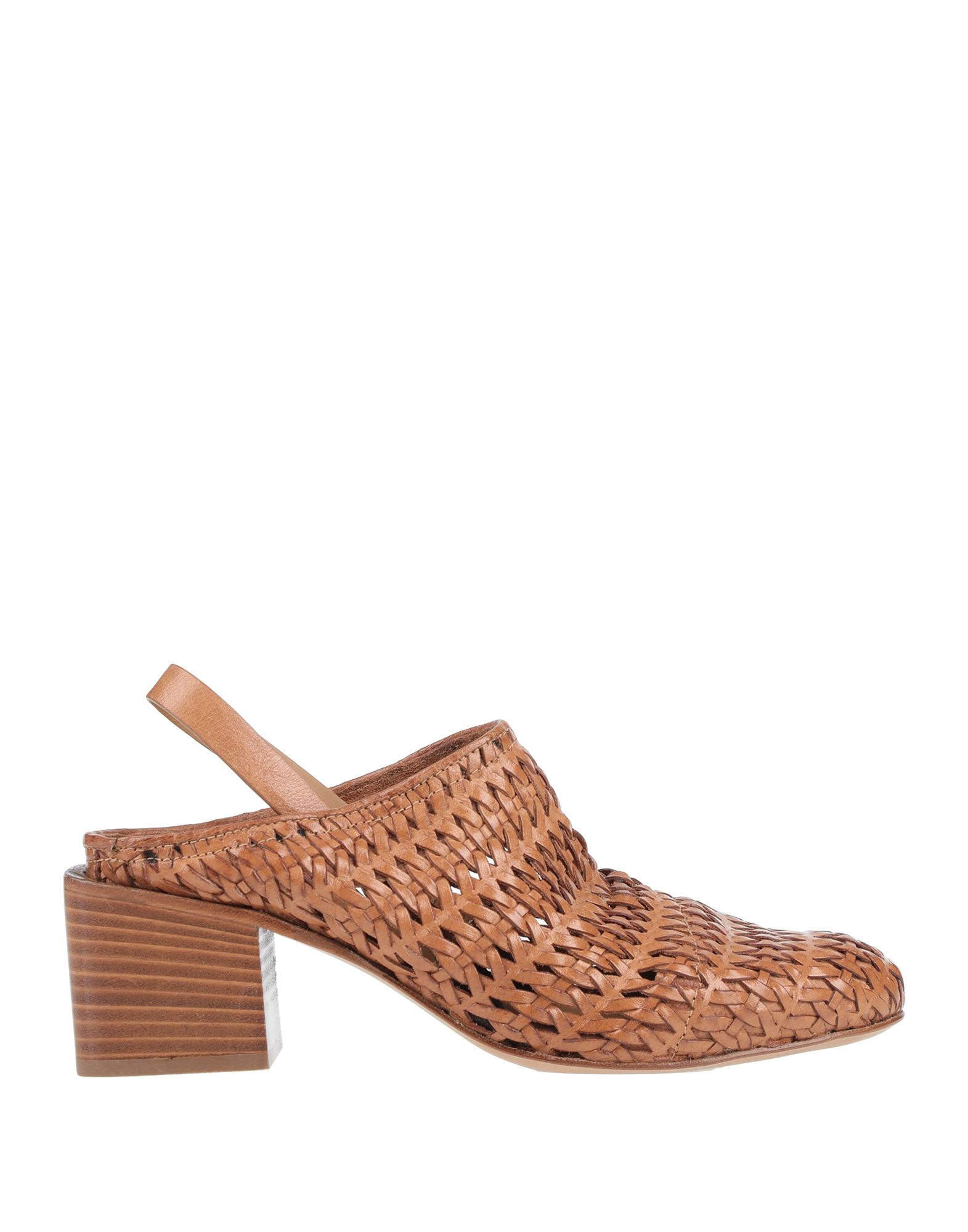 OPEN CLOSED SHOES Mules & Clogs Damen Lederfarben von OPEN CLOSED SHOES