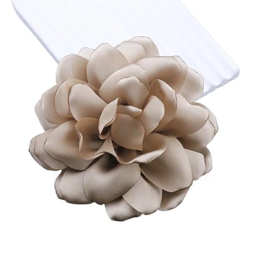 Brosche Damen 12 cm Satin Kamelienblume Nischenbrosche Anstecknadel for Damen Kleidung Accessoires Pins(Khaki) von OPIGJUFD