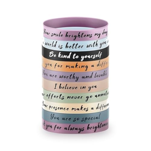 Ein Set aus 10 motivierenden Silikonarmbändern mit positiven, inspirierenden Zitaten, perfekt als Partygeschenk für Teenager, Kinder und Studenten (englische Version). von OPIURVY