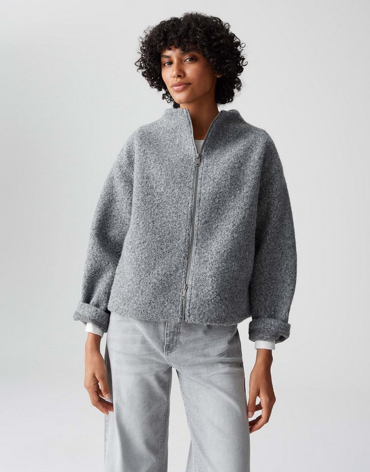 OPUS Kurzjacke HURLIE Boxy Fit HURLIE Regular Boxy Boucléjacke lockere Passform, natürlicher Griff von OPUS