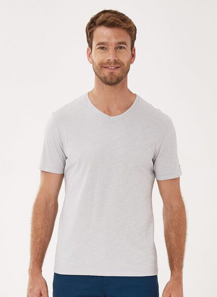 ORGANICATION Basic T-Shirt aus Bio-Baumwolle mit V-Ausschnitt von ORGANICATION