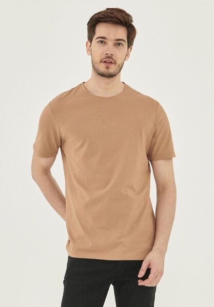 ORGANICATION Basic T-Shirt aus Bio-Baumwolle ORGANICATION Basic T-Shirt aus Bio-Baumwolle von ORGANICATION