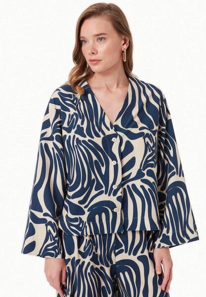 ORGANICATION Bluse aus LENZING ECOVERO mit Muster von ORGANICATION