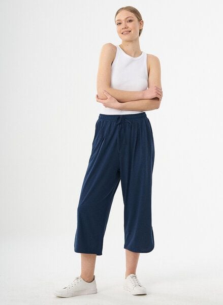 ORGANICATION Jerseyhose aus TENCEL Lyocell und Bio-Baumwolle in 3/4-Länge ORGANICATION Jerseyhose aus TENCEL Lyocell und Bio-Baumwolle in 3/4-Länge von ORGANICATION