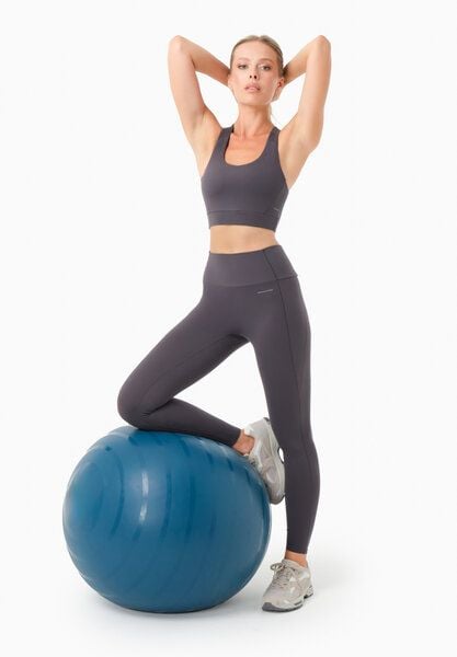 ORGANICATION LINNDA | High Waist Leggings aus recyceltem Polyamid von ORGANICATION