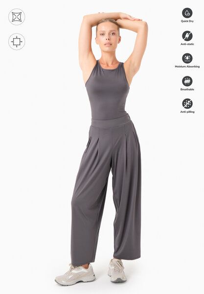 ORGANICATION PEENY | Weit geschnittene Hose aus recyceltem Polyamid von ORGANICATION